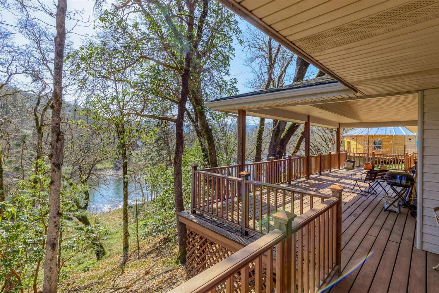 https://oregondreamsrealestate.com/wp-content/uploads/2020/08/20200329074625567147000000-o.jpg