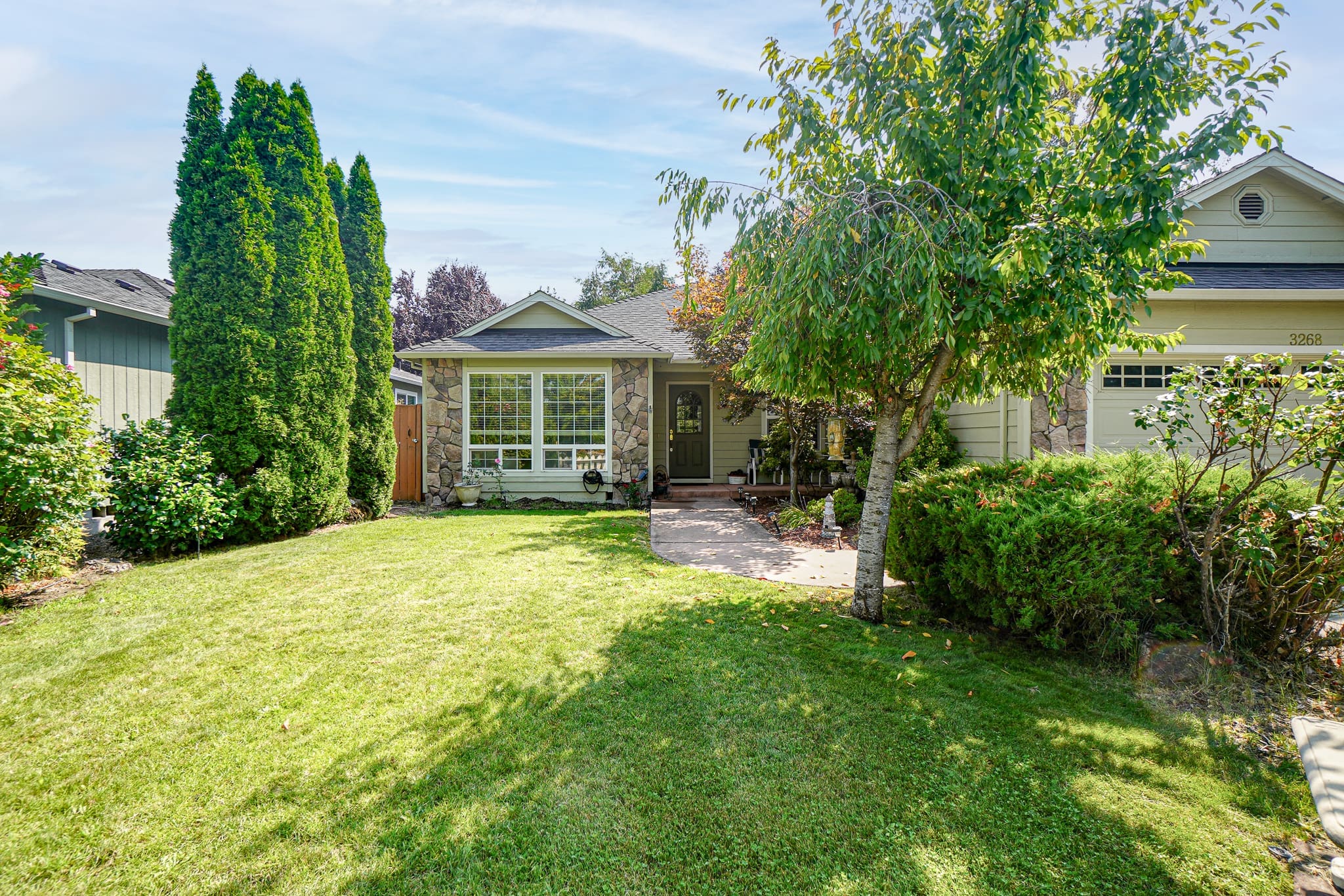 https://oregondreamsrealestate.com/wp-content/uploads/2021/08/DSC00134-Edit.jpg